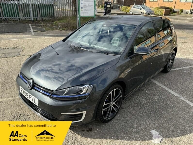 2024 Volkswagen Golf